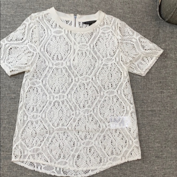Banana Republic Cream Lace Top, Like New, Sz XS - Picture 2 of 4